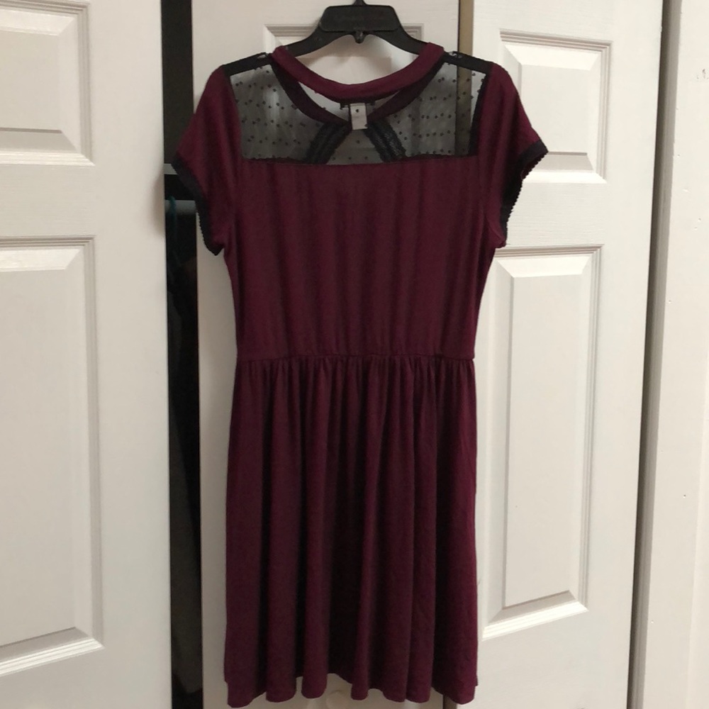 Maroon babydoll dress - Picture 2 of 2
